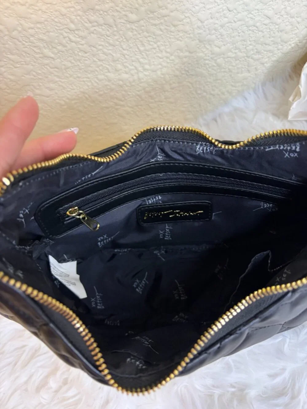 Betsey Johnson Black Heart Quilted Hobo Bag Martini Olive Charm NWT